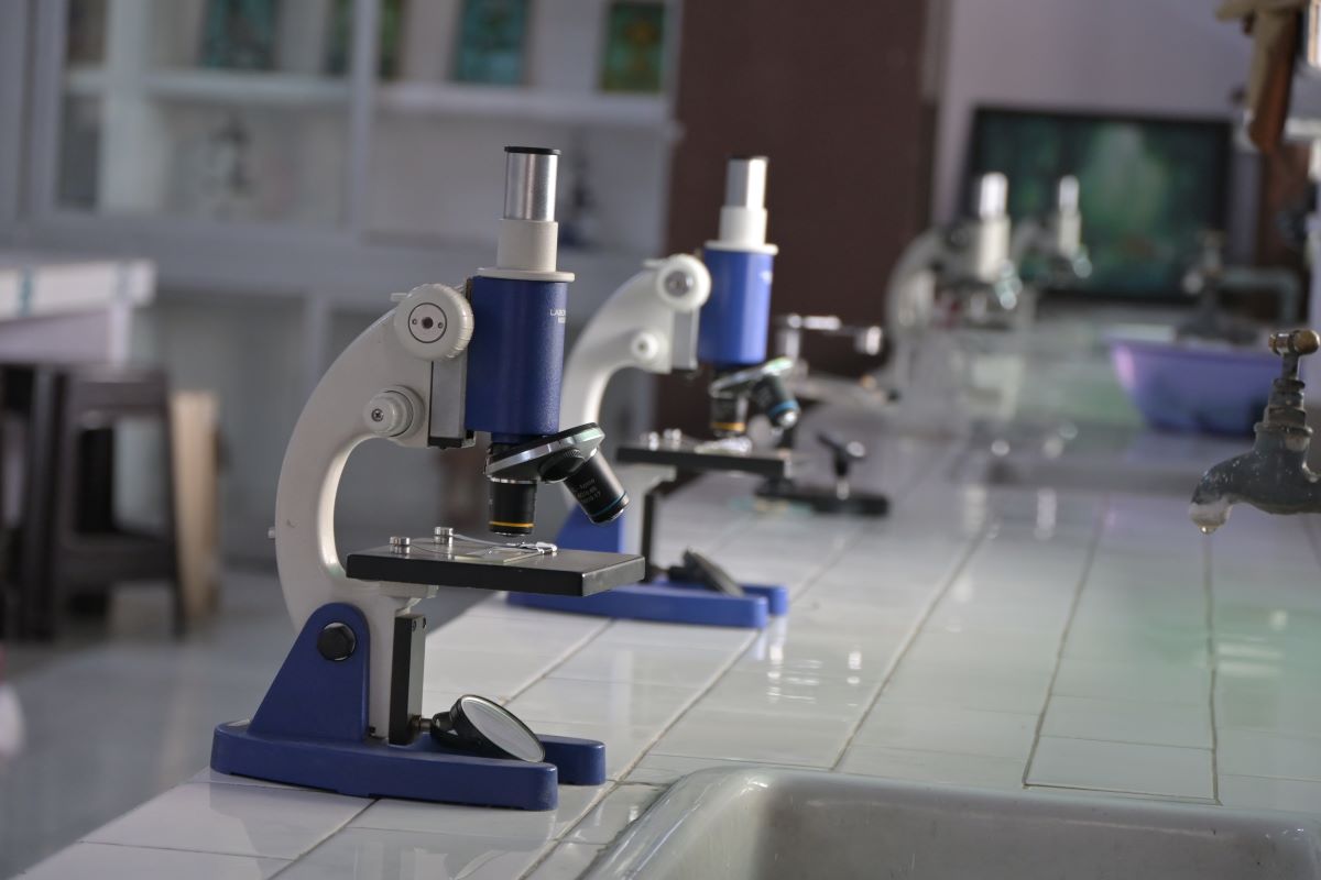 Biology Laboratory - The Darwin at Sunbeam English School Bhagwanpur